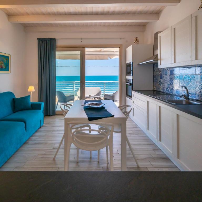 Luci Apartment Sea Beach - Appartamento con 2 Camere da Letto - 1
