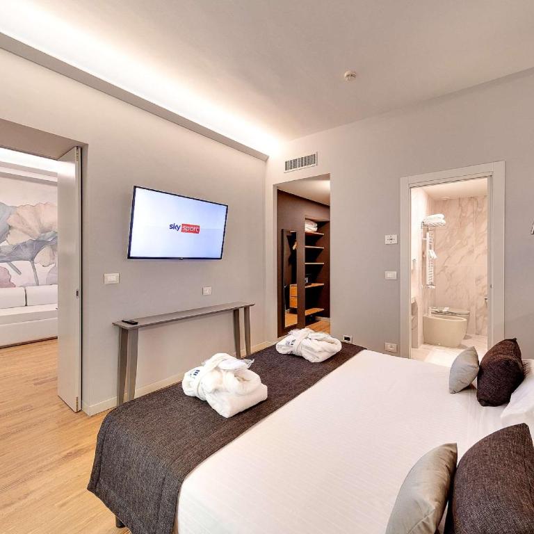 Best Western Hotel Nazionale - Suite Lit King-Size avec Jacuzzi et Bain Turc - 2