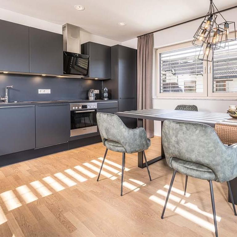 GreenView Apartment - Apartment mit Balkon - 4