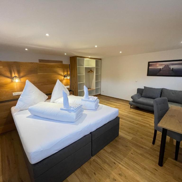 Landgasthaus zum Kreuz GbR - Apartamento con balcón - 2