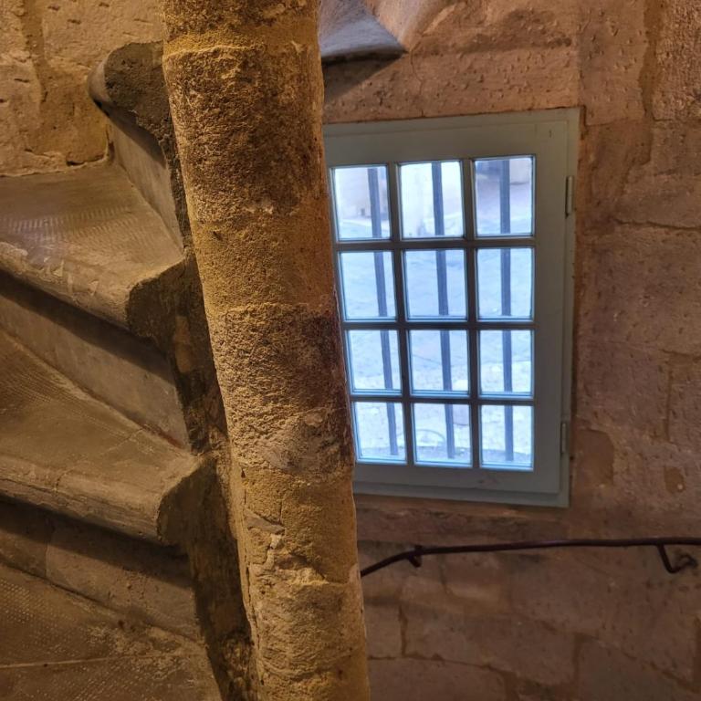 Uzès, au cœur du centre médiéval Le Logis du Consul un bien d'exception du XVIème siècle - Appartement 1 Chambre - 32