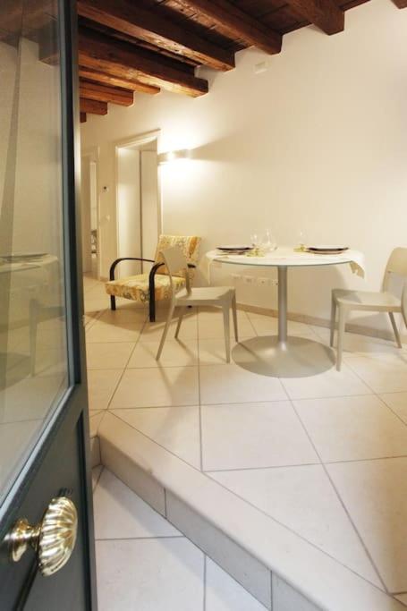 Ca' de l'Anzolo - Appartamento con 2 Camere da Letto - 37