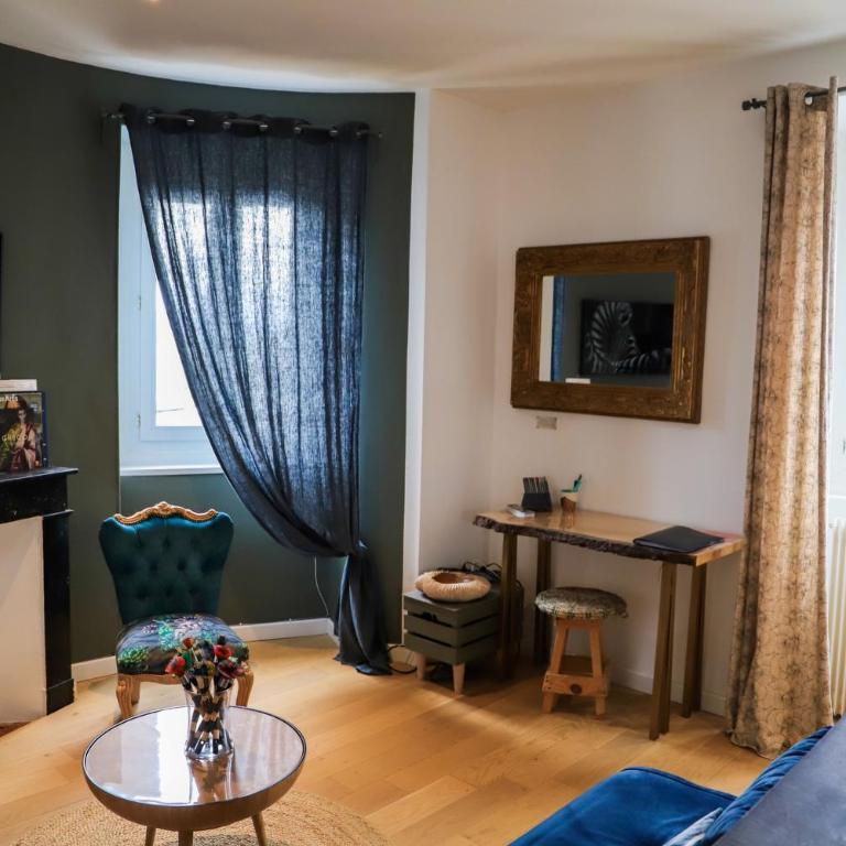 C’est l’app’Art! Pau centre - Appartement 2 Chambres - 38