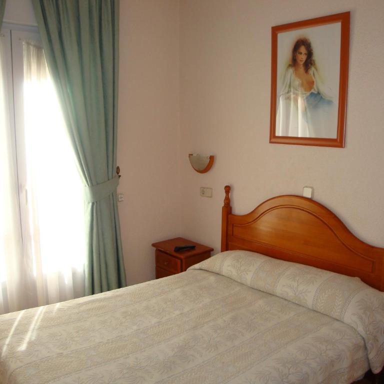 Hostal Zamora - Small Double Room - 4