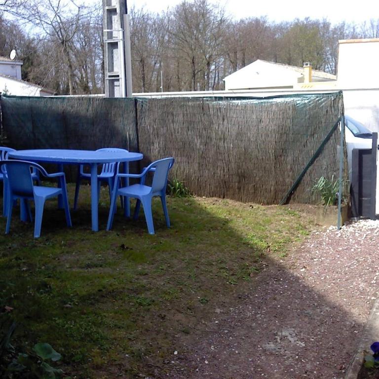 Maison calme proche plage avec parking - FR-1-494-56 - Holiday Home (3 adults) - 3