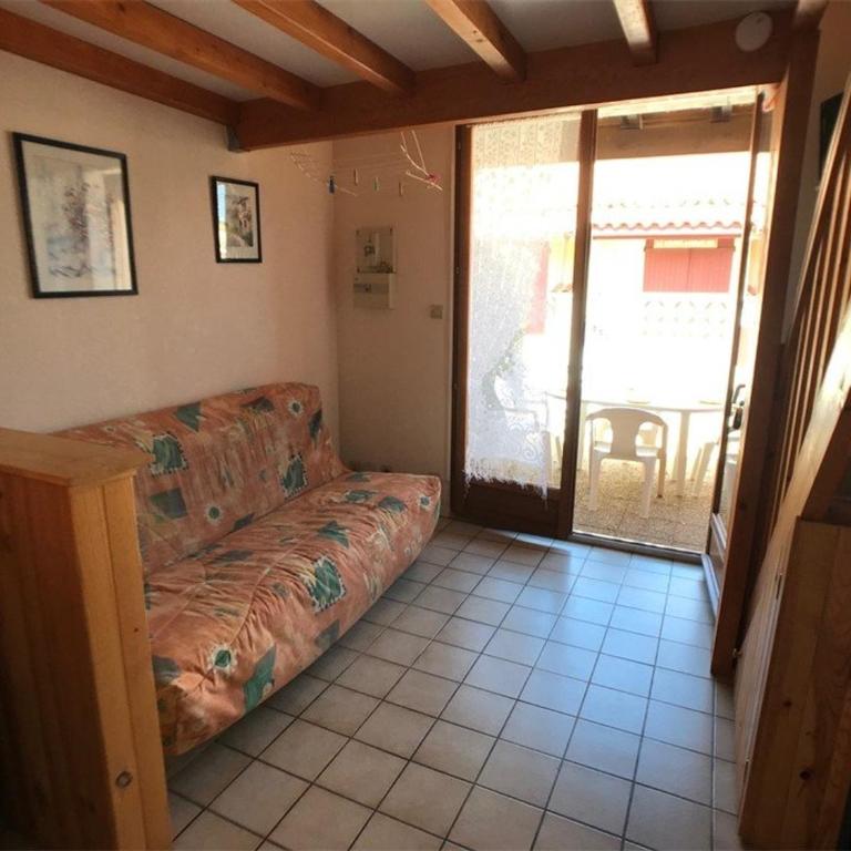 Charmante Villa T1+Cabine+Mezzanine – 4 pers, Terrasse, Parking, Proximité Commerces, Bord de Lac - FR-1-81-53 - Villa - 3