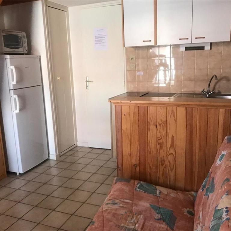 Charmante Villa T1+Cabine+Mezzanine – 4 pers, Terrasse, Parking, Proximité Commerces, Bord de Lac - FR-1-81-53 - Villa - 11