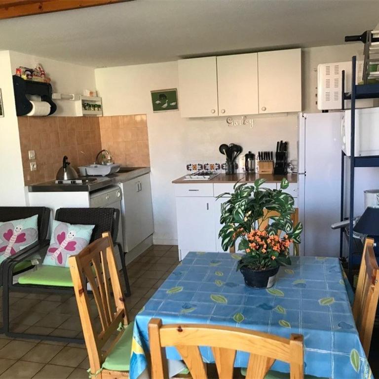 Villa T2 avec Mezzanine - 6 pers, Plage à proximité, Parking privé, Port-Leucate - FR-1-81-93 - Villa - 3