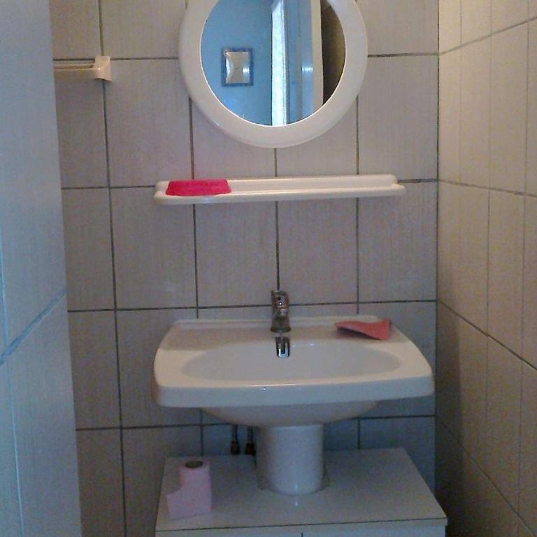 Appartement T2 avec Piscine à 1.5 km de la Plage - 4 Couchages au Barcarès - FR-1-81-499 - Studio - 9