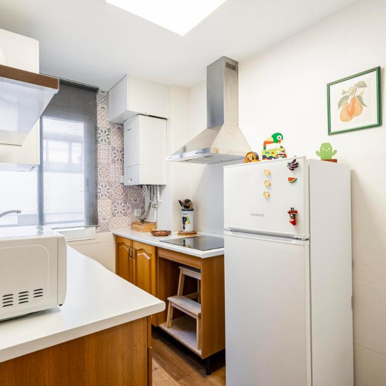 Apartamento Plaza Castilla - Two-Bedroom Apartment - 2