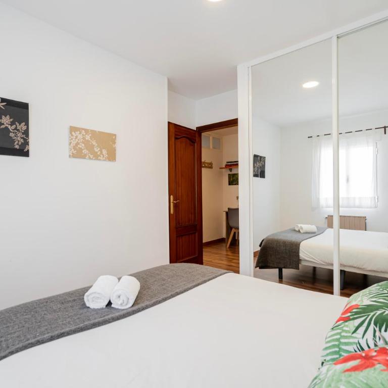 Apartamento Plaza Castilla - Two-Bedroom Apartment - 13