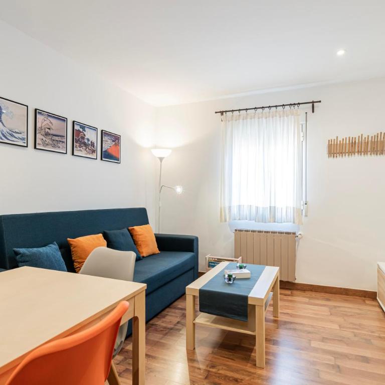 Apartamento Plaza Castilla - Two-Bedroom Apartment - 17