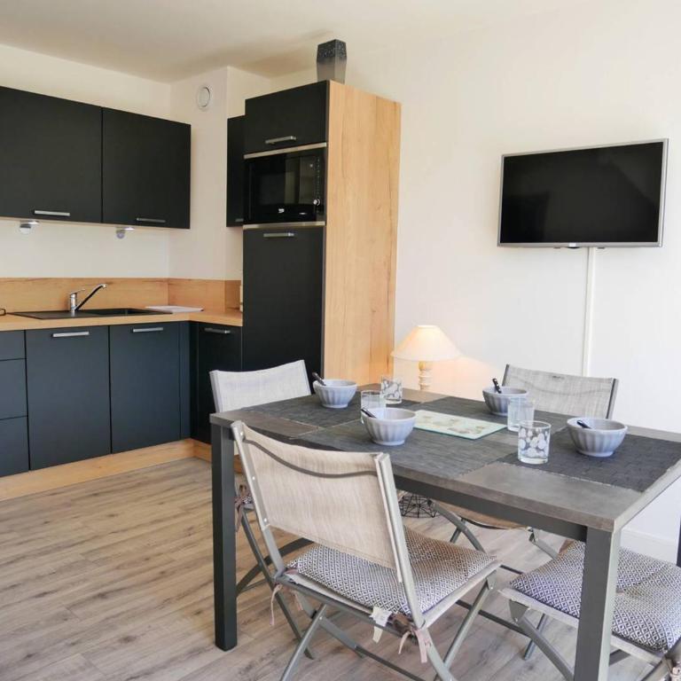 Duplex à Carnac: 3 pièces, 35m², Sud, jardin, proche plage et commerces, 4 personnes - FR-1-477-53 - Appartement (4 Adultes) - 8