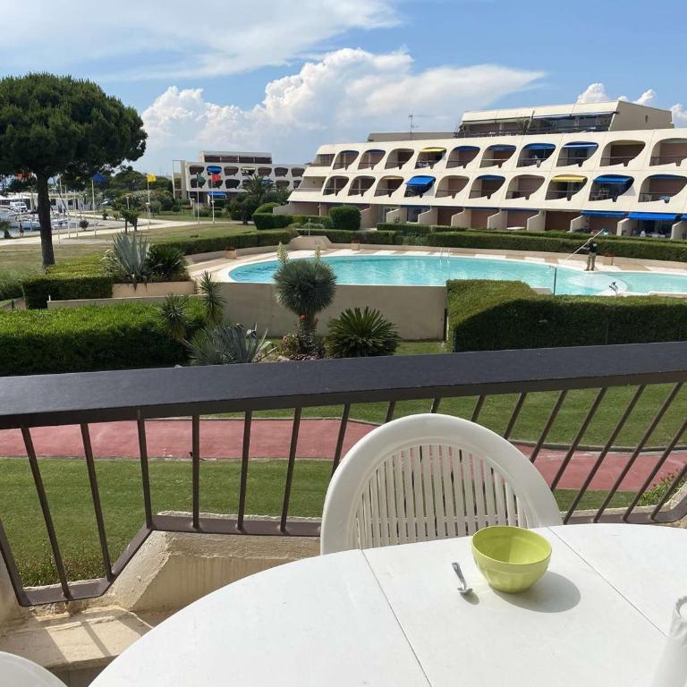 Studio 4 pers avec piscine et terrasse, Port Camargue - FR-1-250-167 - Apartment (4 Erwachsene) - 1