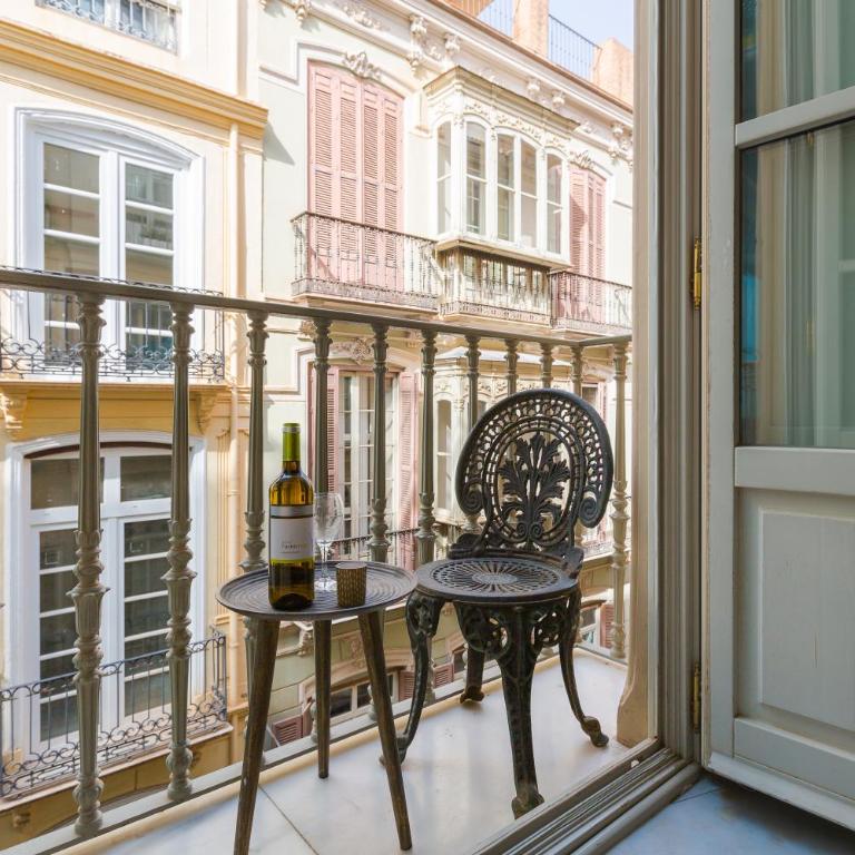 Balcones de Larios: Beautiful balconies next to Plaza de la Constitución - Apartamento de 1 dormitorio - 2