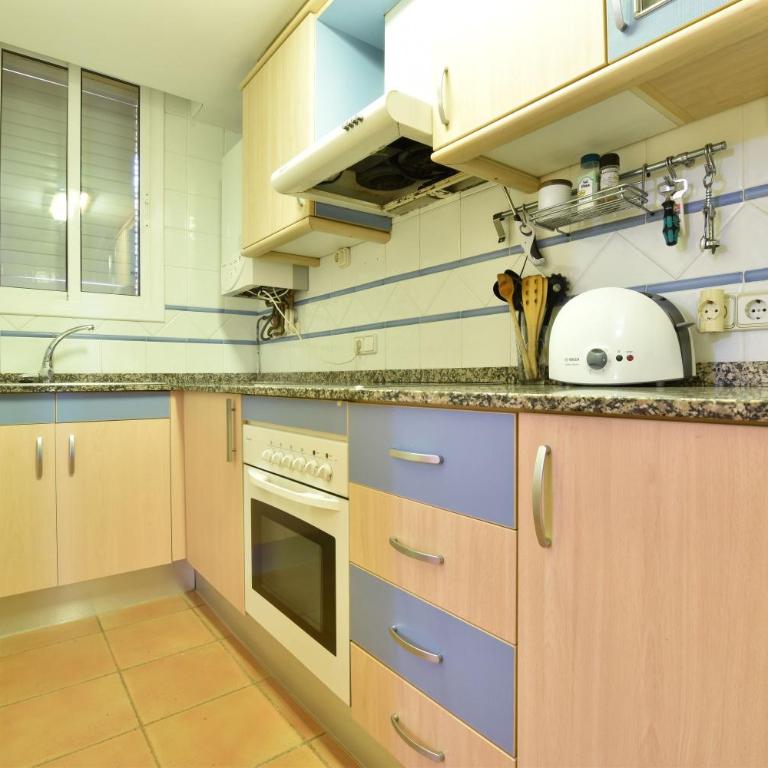 Preciosa zona natural La Mora - Three-Bedroom House - 6