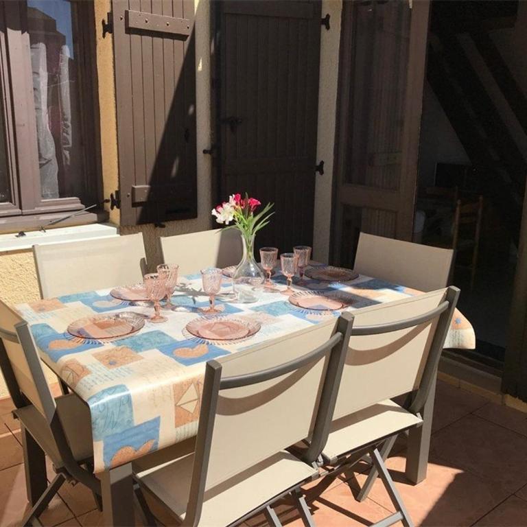 Appartement T2 Mezzanine, 6 couchages, bord de plage, parking privé, proche commerces et Aqualand - FR-1-81-47 - Appartamento (6 Adulti) - 9