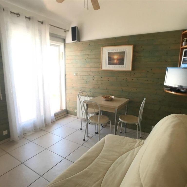 Appartement T2 à 150m de la plage, 5 couchages, terrasse, parking, proche commerces - Port Leucate - FR-1-81-71 - Appartement (5 Adultes) - 3