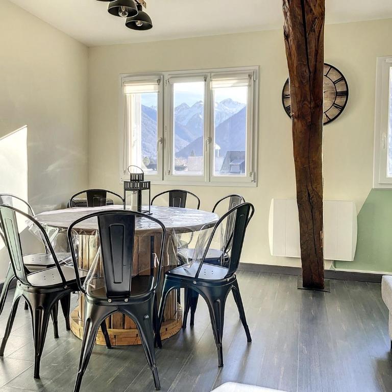 Magnifique vue sur les montagnes au cœur de Luchon 6-8 pers - Apartment mit 3 Schlafzimmern - 4