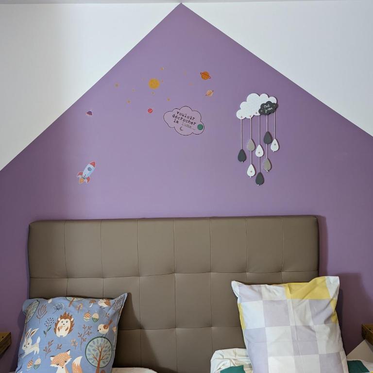 Beau-Jean, Un Cocon Sympa 5 min à Pied du Centre-Ville, Parking Privé, à 10 min du CHU - Appartement Supérieur - 34