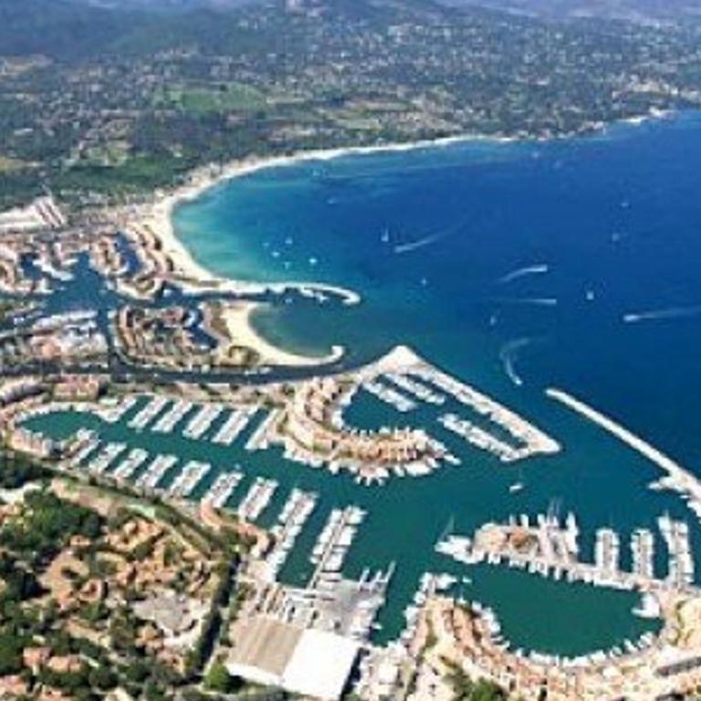 Villa de charme en pinède, 4 chambres climatisées, accès direct plage - FR-1-100-209 - Villa - 32