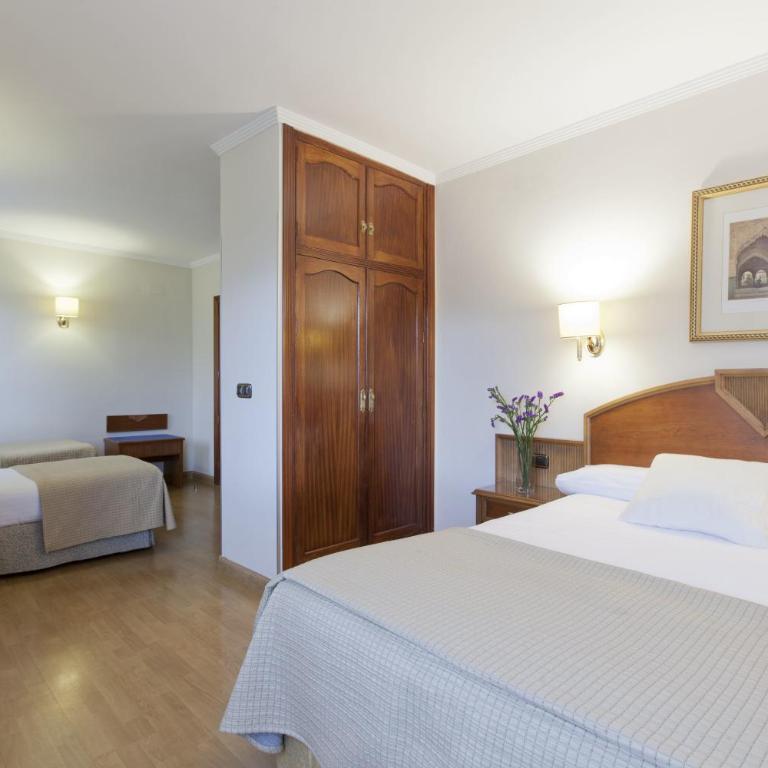 Porcel Alixares - Habitación Familiar (2 adultos y 2 niños) - 12