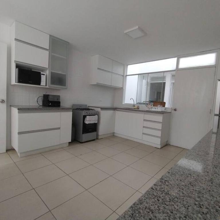J&B Aparment 1 Punta Hermosa - Three-Bedroom Apartment - 15