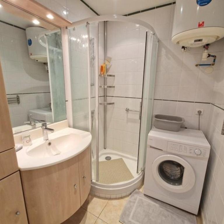 Appartement T2 au cœur de Canet, parking, climatisation - FR-1-696-26 - Appartement - 6