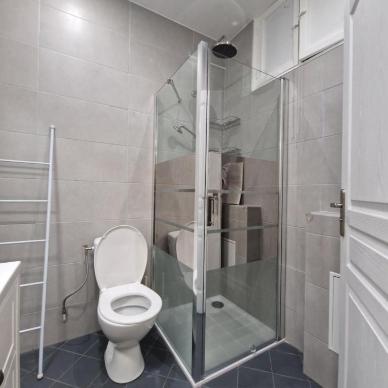 Rivoli SeaSide Apartment - Appartement Standard - 11