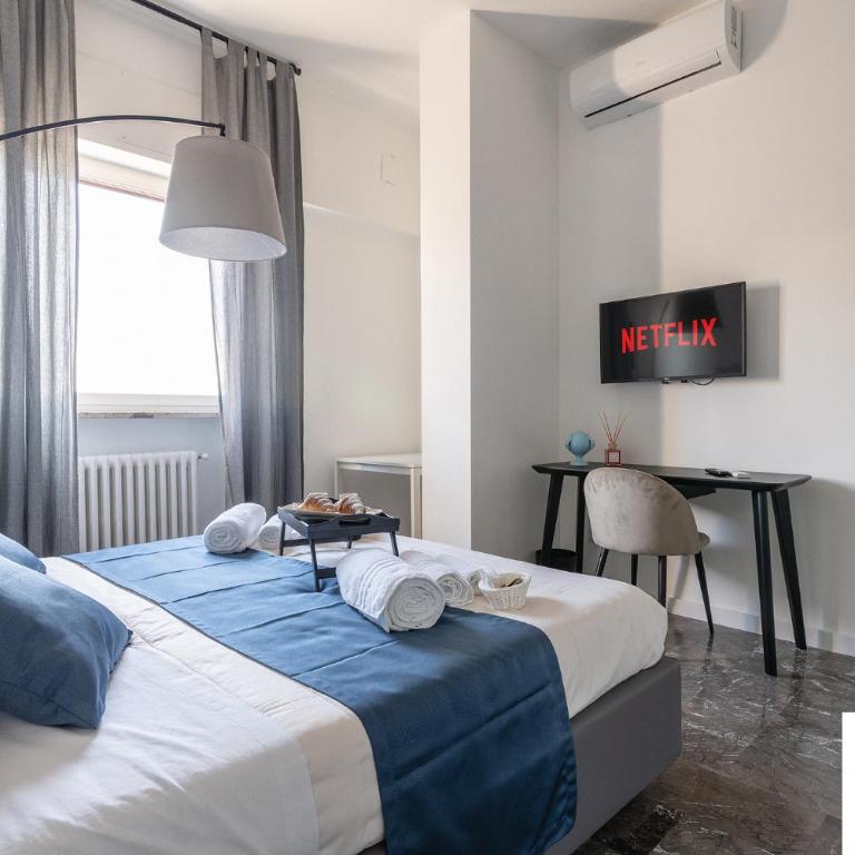 Annamaria - Central Station Charming accommodation - Two-Bedroom Apartment - 2