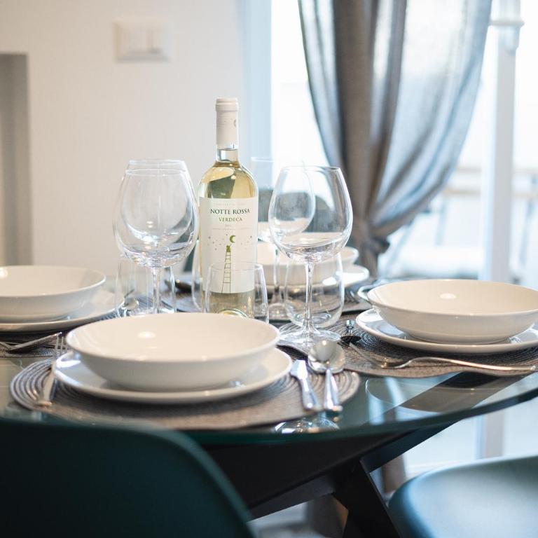 Annamaria - Central Station Charming accommodation - Two-Bedroom Apartment - 15