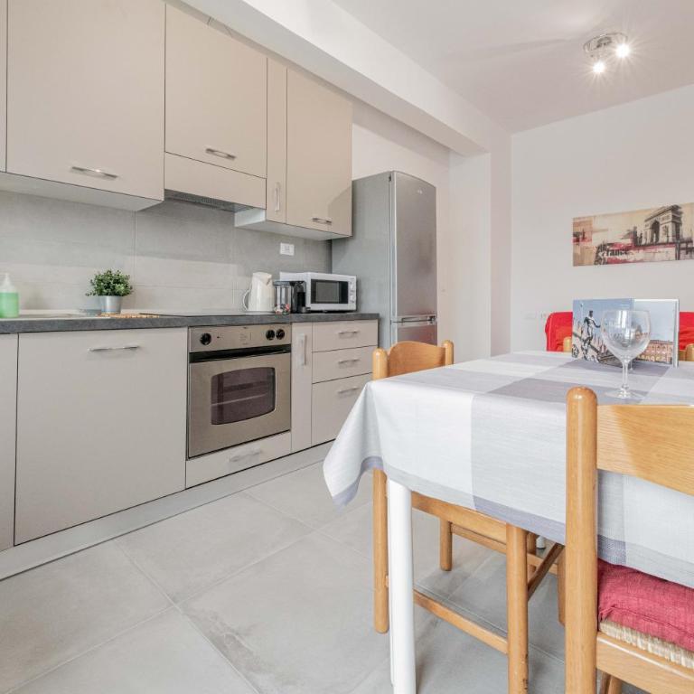 Realkasa Fiera District Flat - Appartamento con 1 Camera da Letto - 4