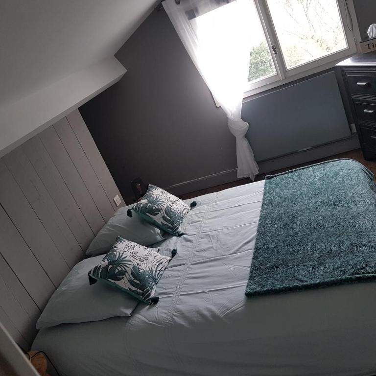 Gîte cocooning climatisé avec piscine et animaux - Studio Familial - 17