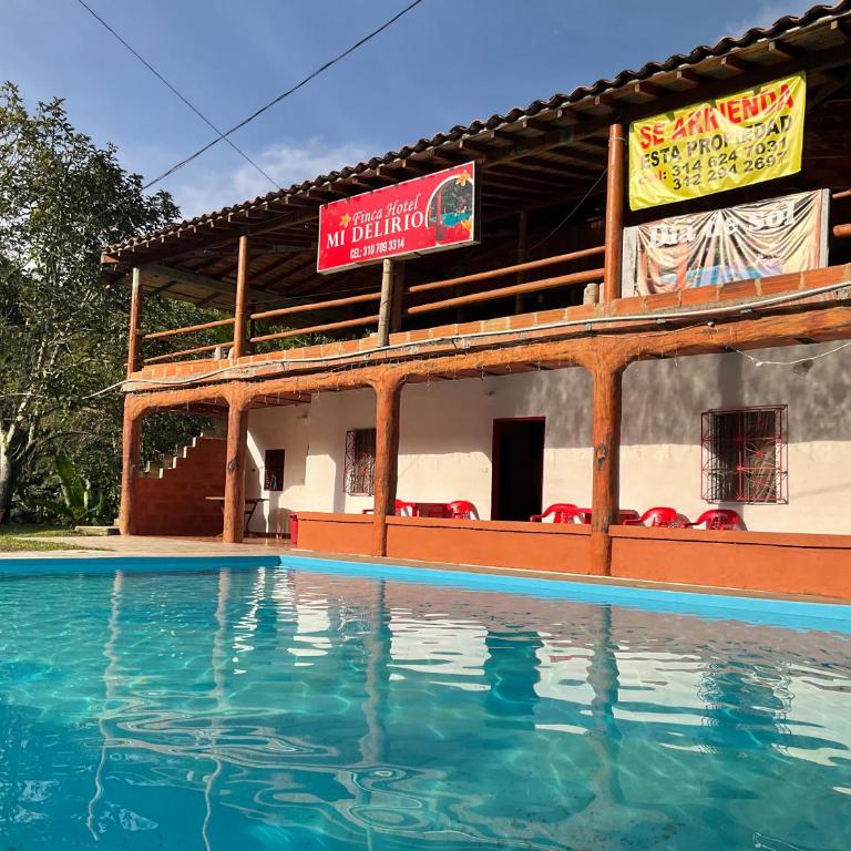 FINCA MI DELIRIO - Four-Bedroom House - 4