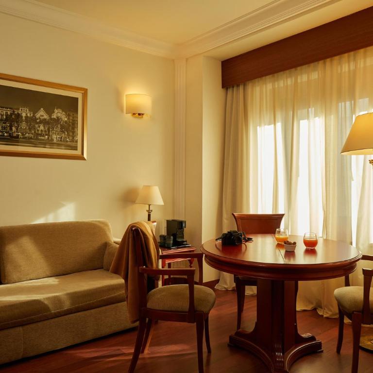 El Avenida Palace - Junior Suite Double (1-2 Adults) - 3