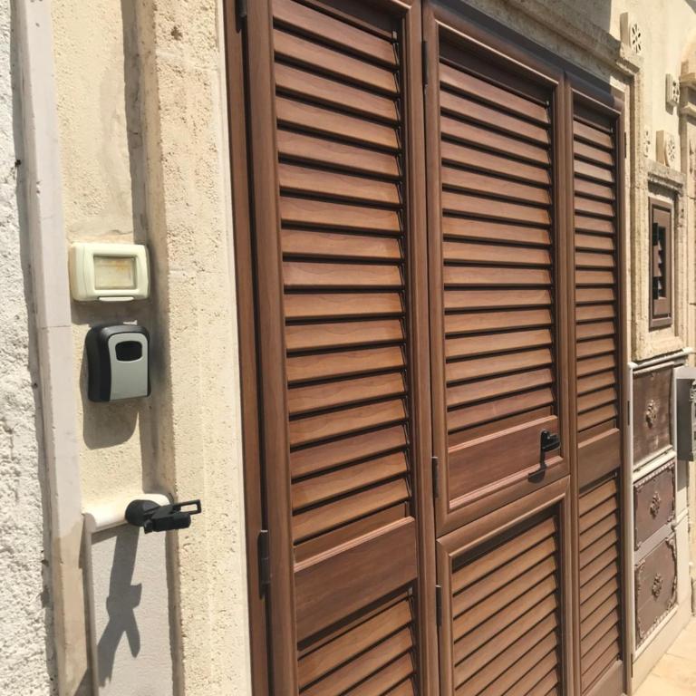 La dimora nel sottano alla strada - One-Bedroom House - 6