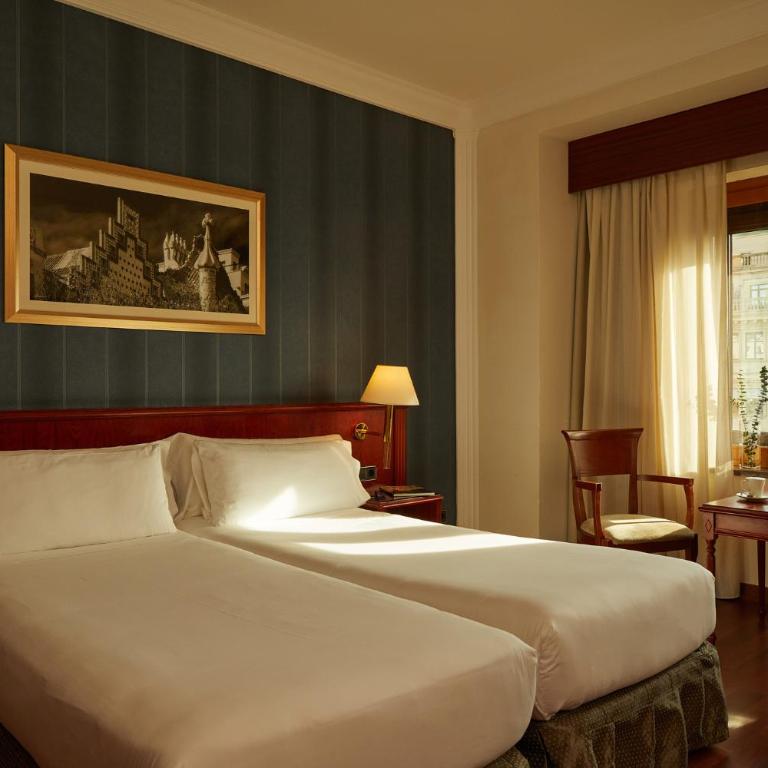 El Avenida Palace - Double Room with City View (1-2 Adults) - 3