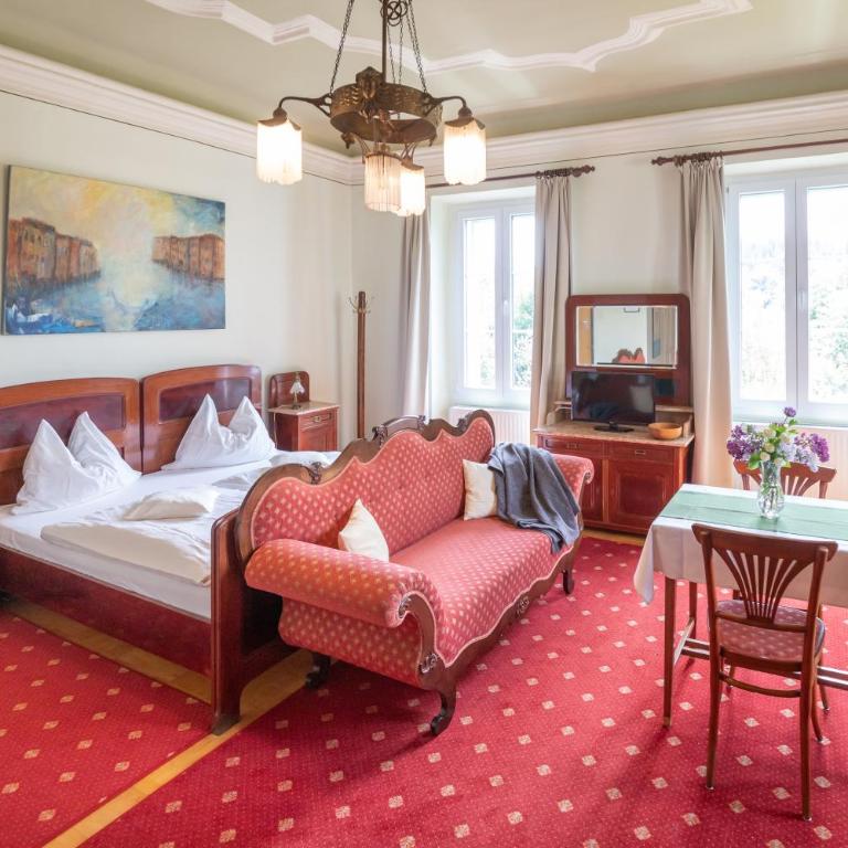 Schlossgut Gundersdorf Biobauernhofurlaub - Großes Doppelzimmer - 4