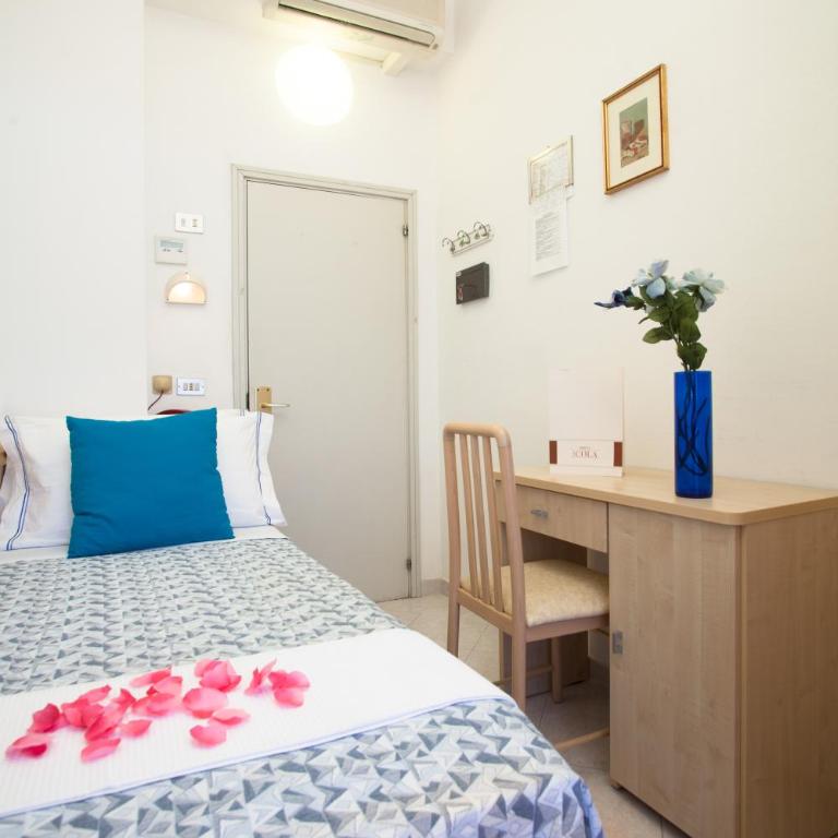 Hotel Cola Frontemare - Camera Singola Economy - 4