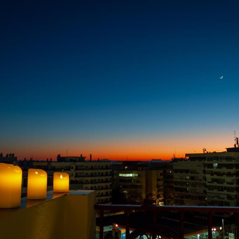 MARBELLA BANUS SUITES - Marbella Centre Soriano 56 Suite Apartment - Three-Bedroom Apartment with Balcony - 13