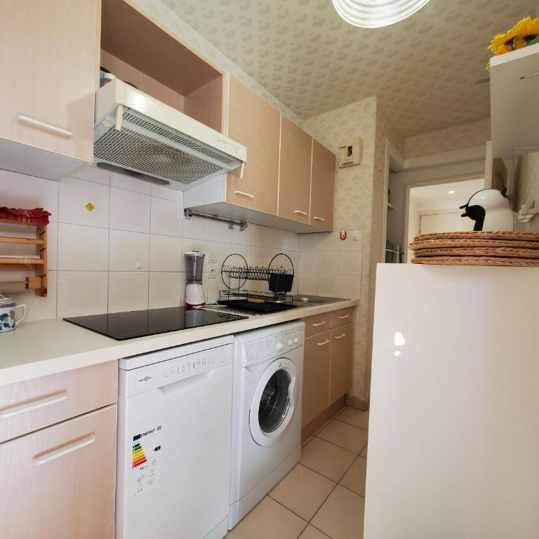 Port FREJUS T2 39m2 climatise Belle terrasse Balcon - Apartment mit Terrasse - 5