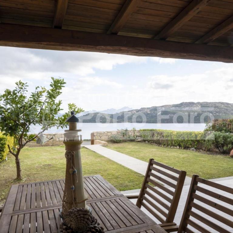 L325 - Bilocale con giardino e vista mare panoramica a Porto Mannu - Apartment with Sea View - 1