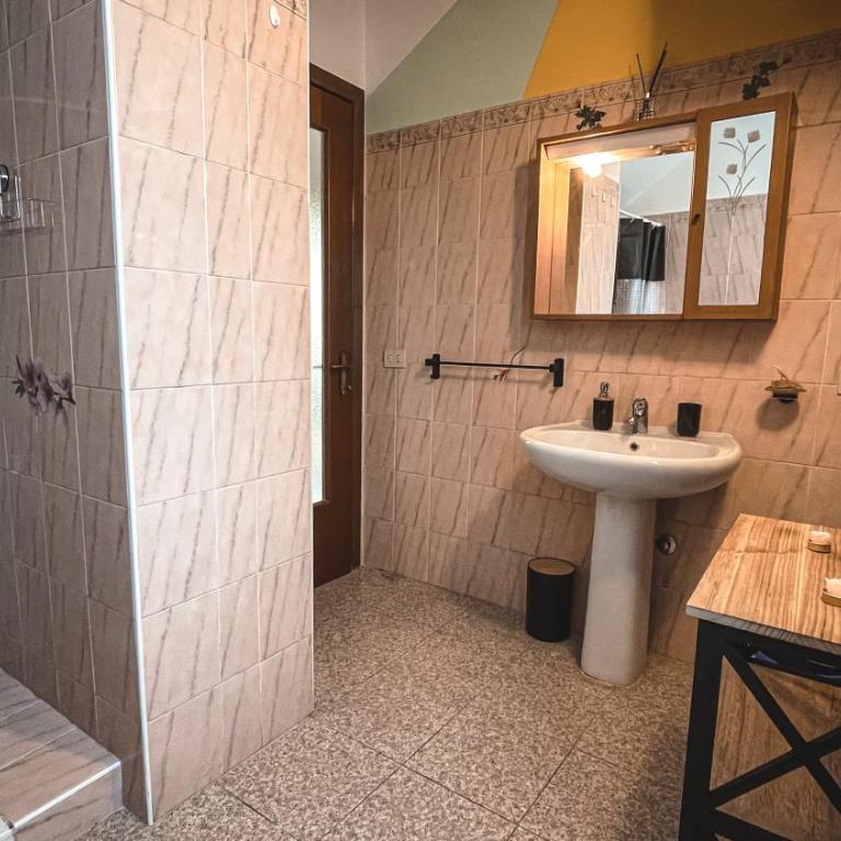La Rosa di Maggio - Appartamento con 2 Camere da Letto - 9