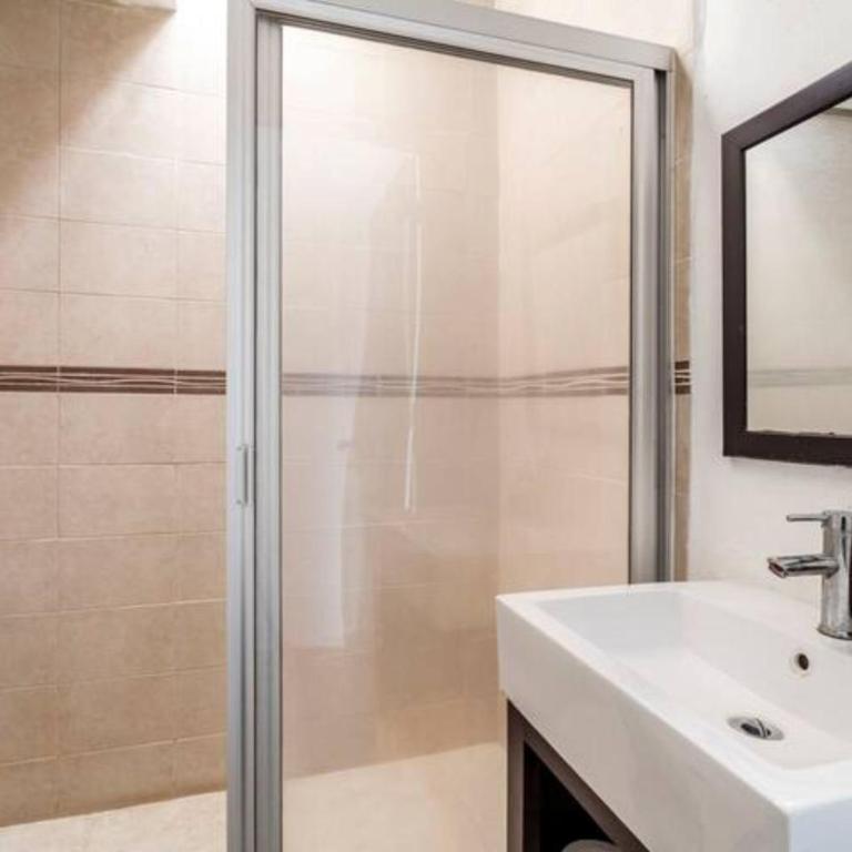 Nuevo en Booking Casa Acapulco Diamante a Pasos de la Playa - Apartamento - 33