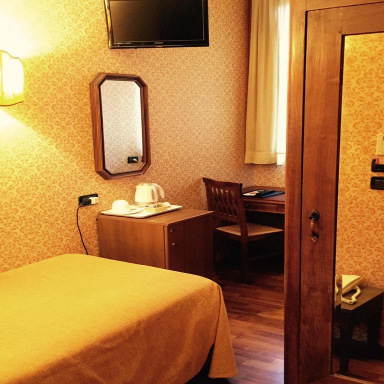Hotel Il Guercino - Camera Singola - 2