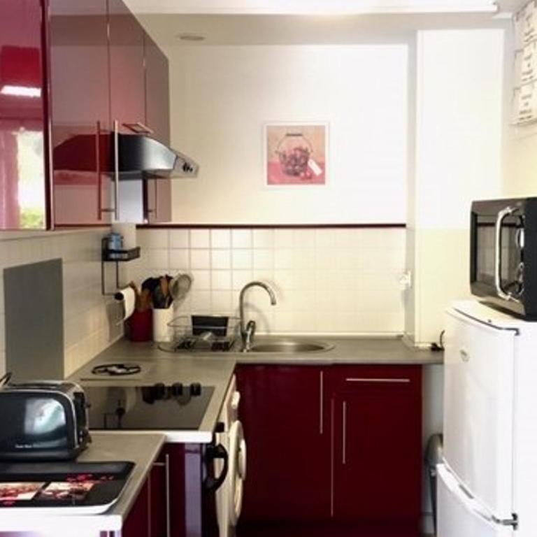 Studio ensoleillé avec balcon, parking et WIFI - proche du centre d'Amélie-les-Bains-Palalda - Studio - 7