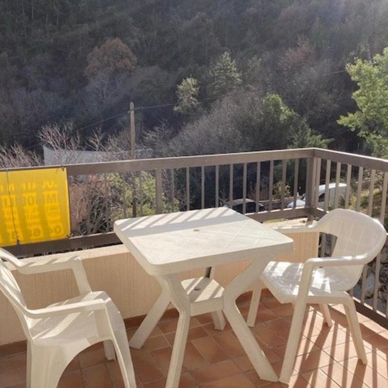 Studio 2 Couchages avec Balcon, Wi-Fi et Proche Thermes à Amélie-les-Bains - Studio - 6