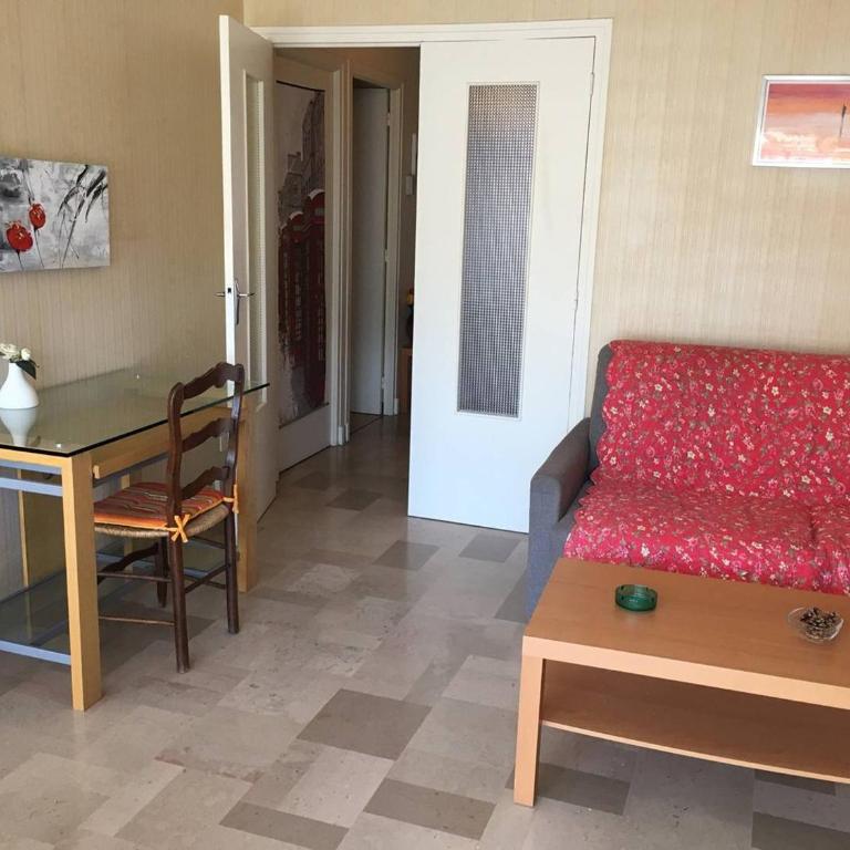Appartement F2 avec Terrasse, Parking et WiFi, Animaux Acceptés, proche Amélie-les-Bains. - Appartement 1 Chambre - 3