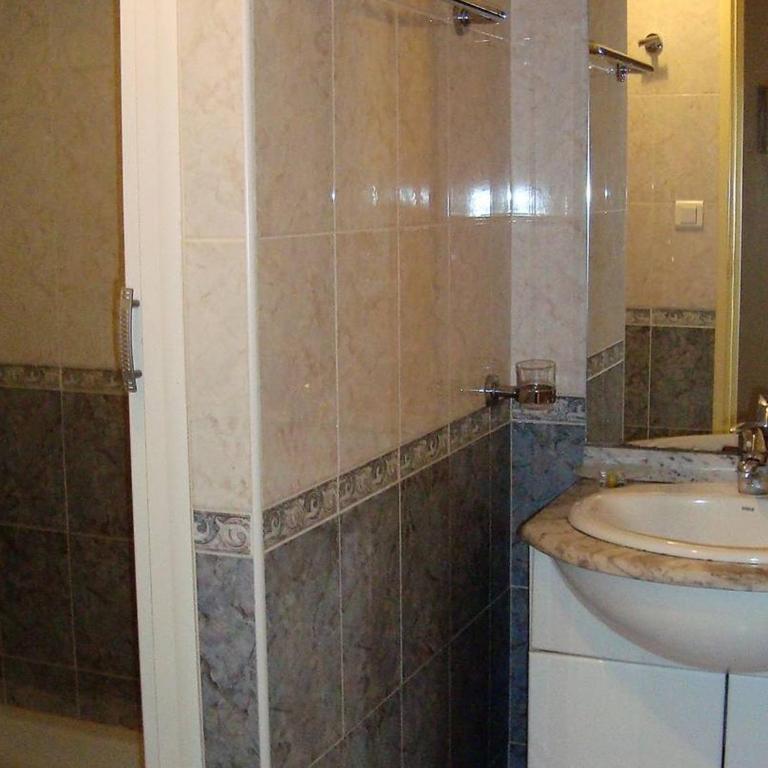 Charmant F2 avec Terrasse, Clim, Parking, Animaux OK - Amélie-les-Bains - One-Bedroom Apartment - 3