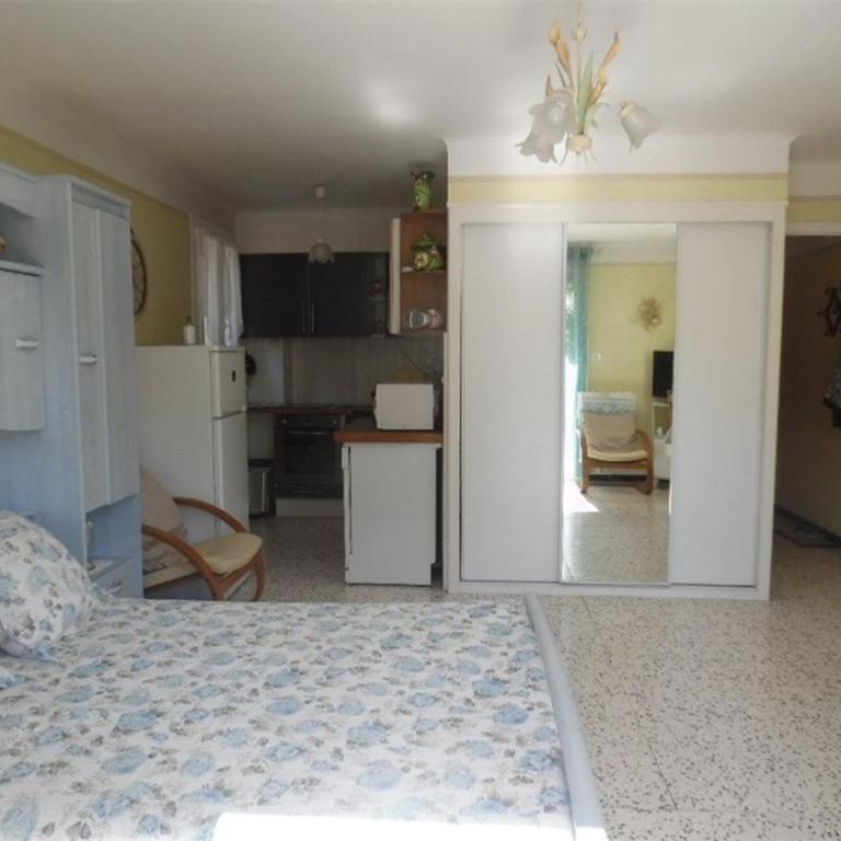 Studio confortable pour 2 pers, animaux acceptés, parking, WiFi - Studio - 2